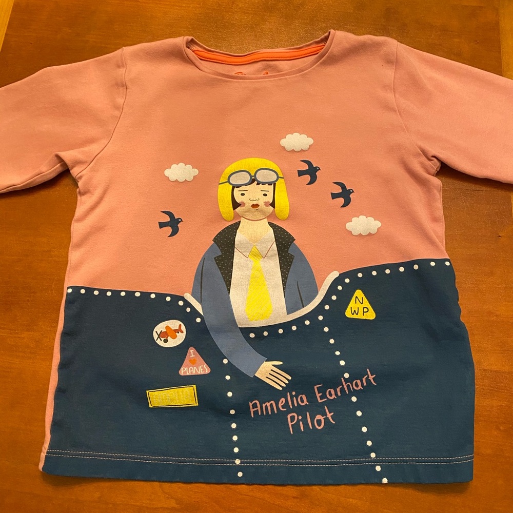 Piccolina Amelia Earhart Trailblazer Girl Shirt